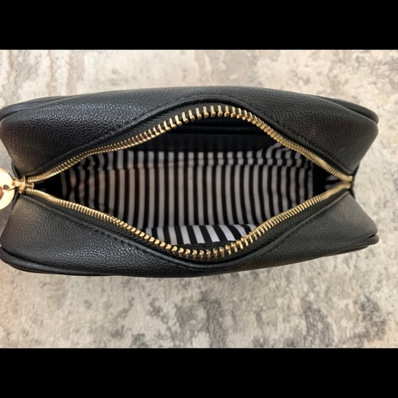 Black Makeup Bag with Lipstick Patches - Picture 2 of 4